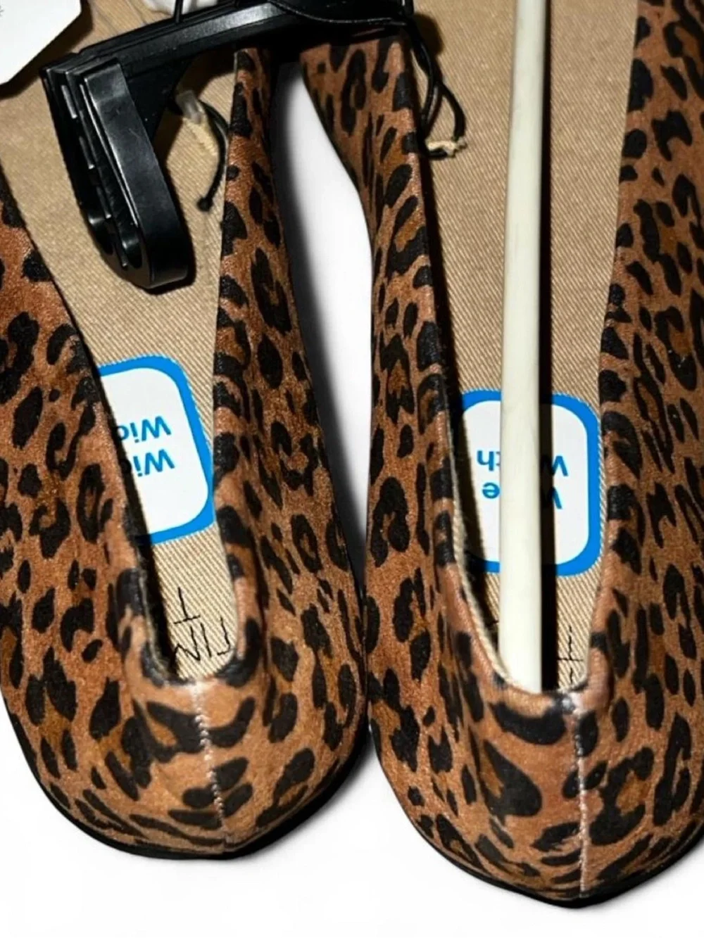 NWT Leopard Print Wide Width Women's Ballet Flats - Brown size 7W